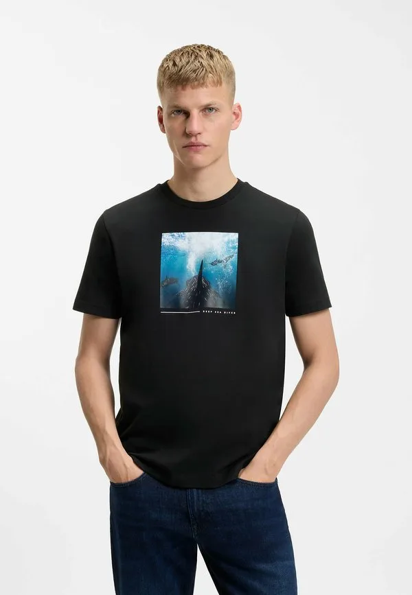 Футболка с принтом в виде существа Boss, Black One