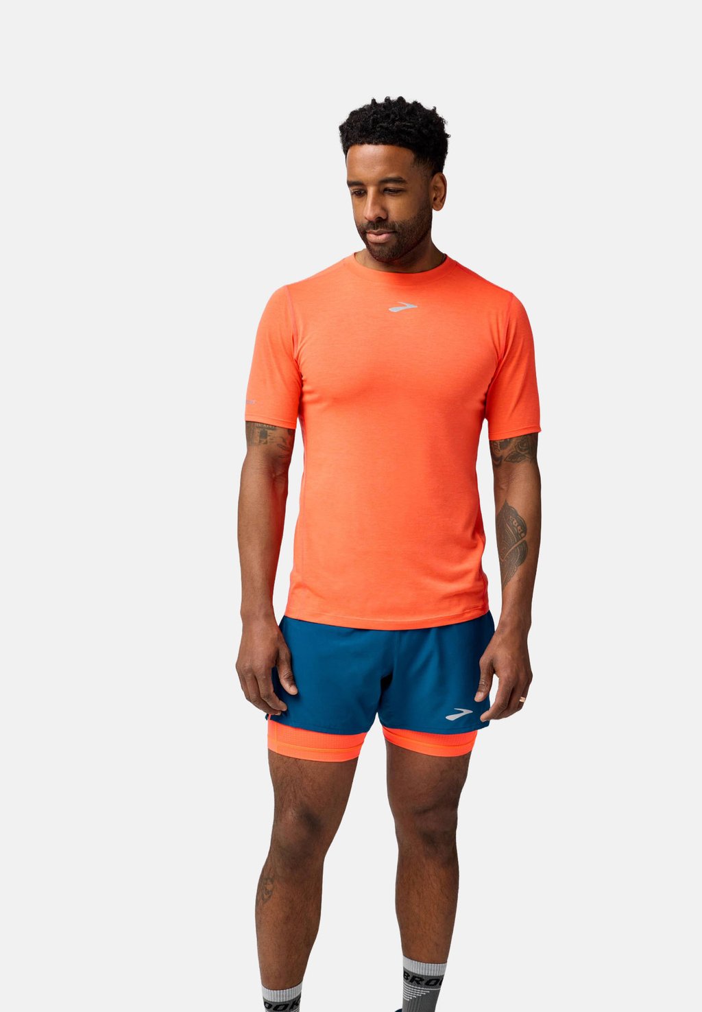 

Спортивная футболка HIGH POINT SHORT SLEEVE Brooks, красный