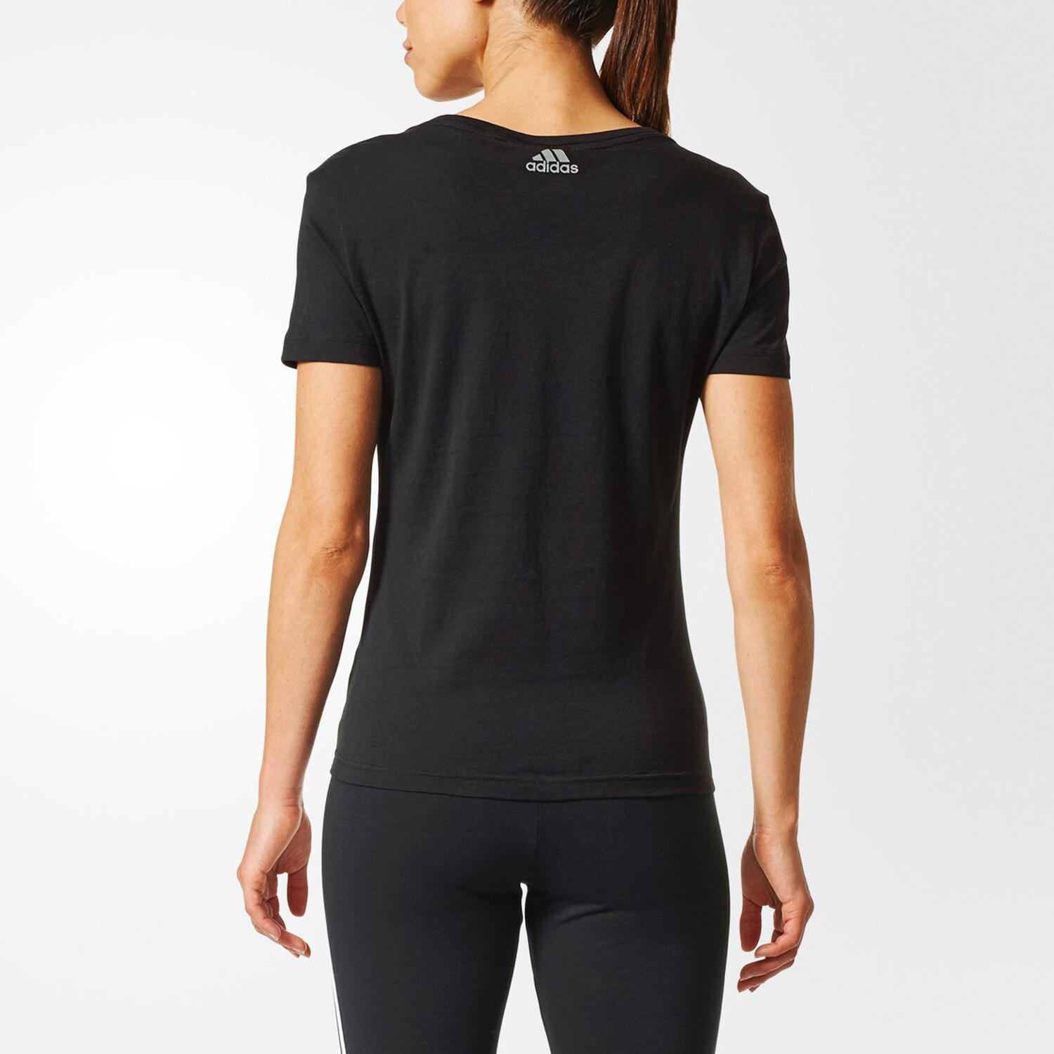 Женская футболка Essentials Linear Foil Logo, черная Adidas — фото 4