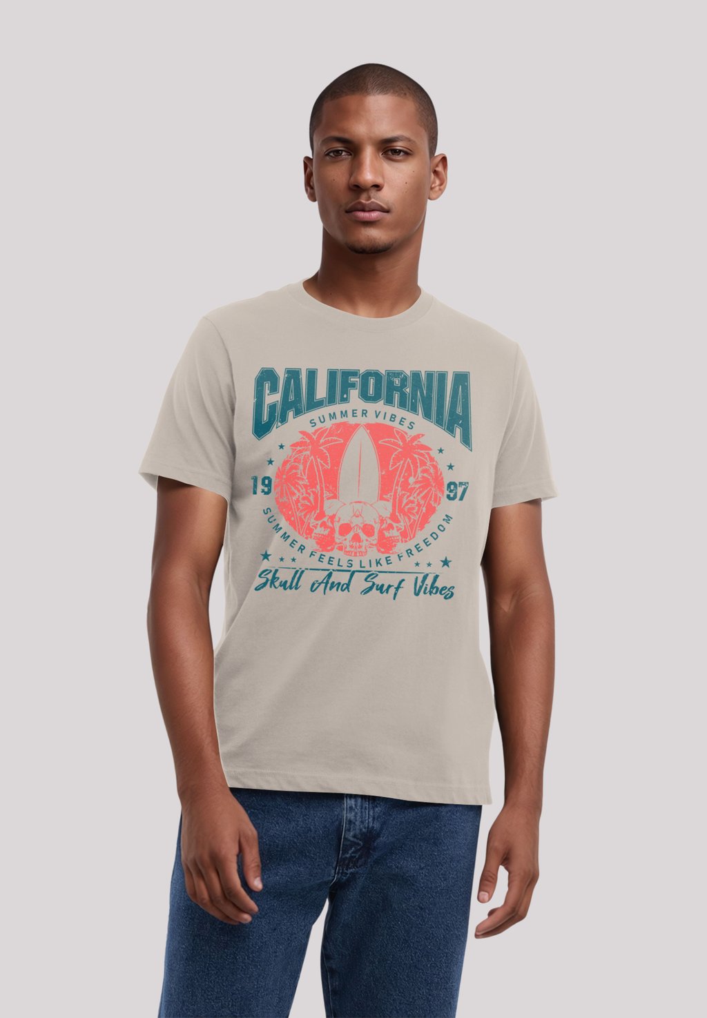 

Футболка с принтом CALIFORNIA SKULL SUMMER VIBES F4NT4STIC, песочный