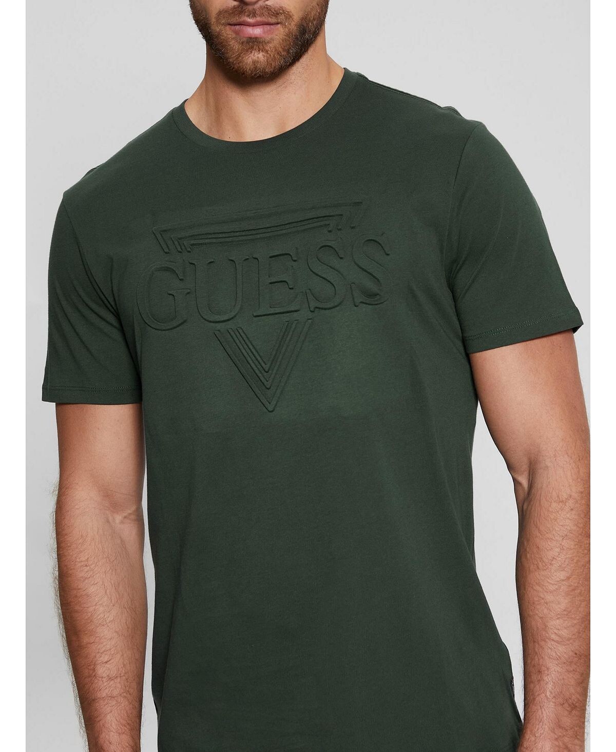 

Мужская футболка с коротким рукавом GUESS с тиснением
