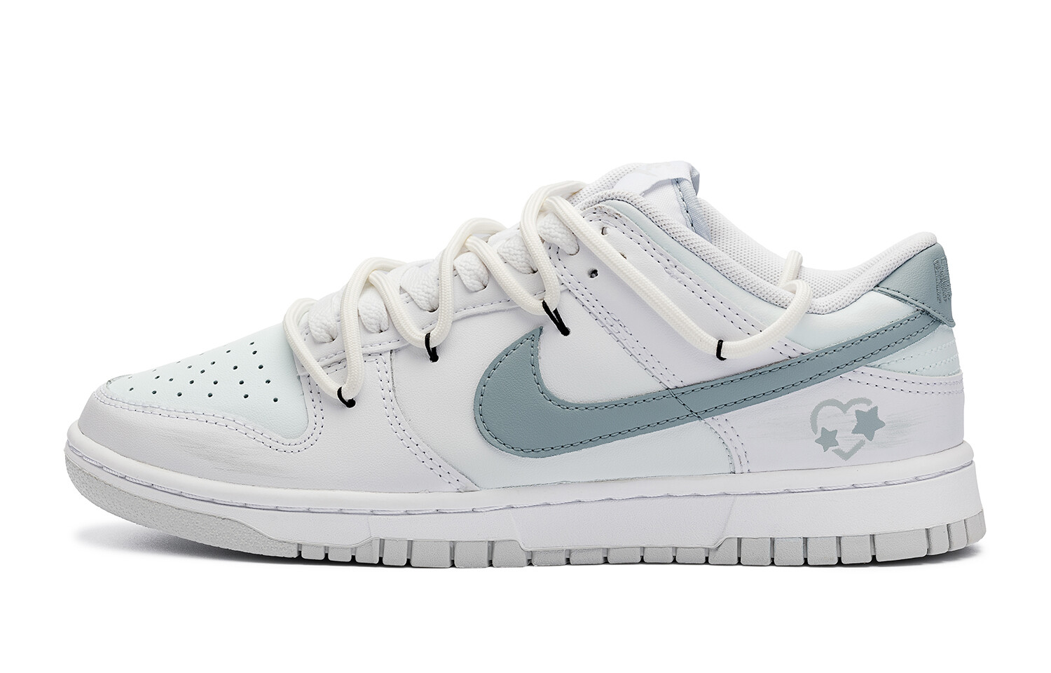 

Кроссовки Nike Dunk Skateboard Shoes Women's Low-Top White