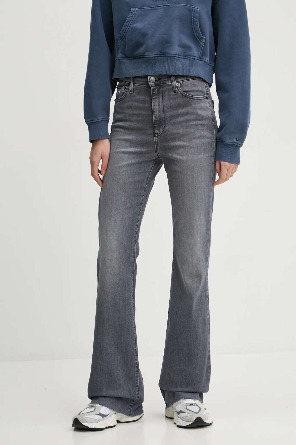 

Джинсы Tommy Jeans, серый