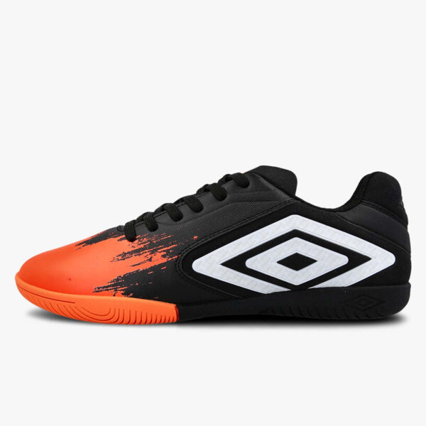 

Кроссовки Sweeper ic Umbro, черный