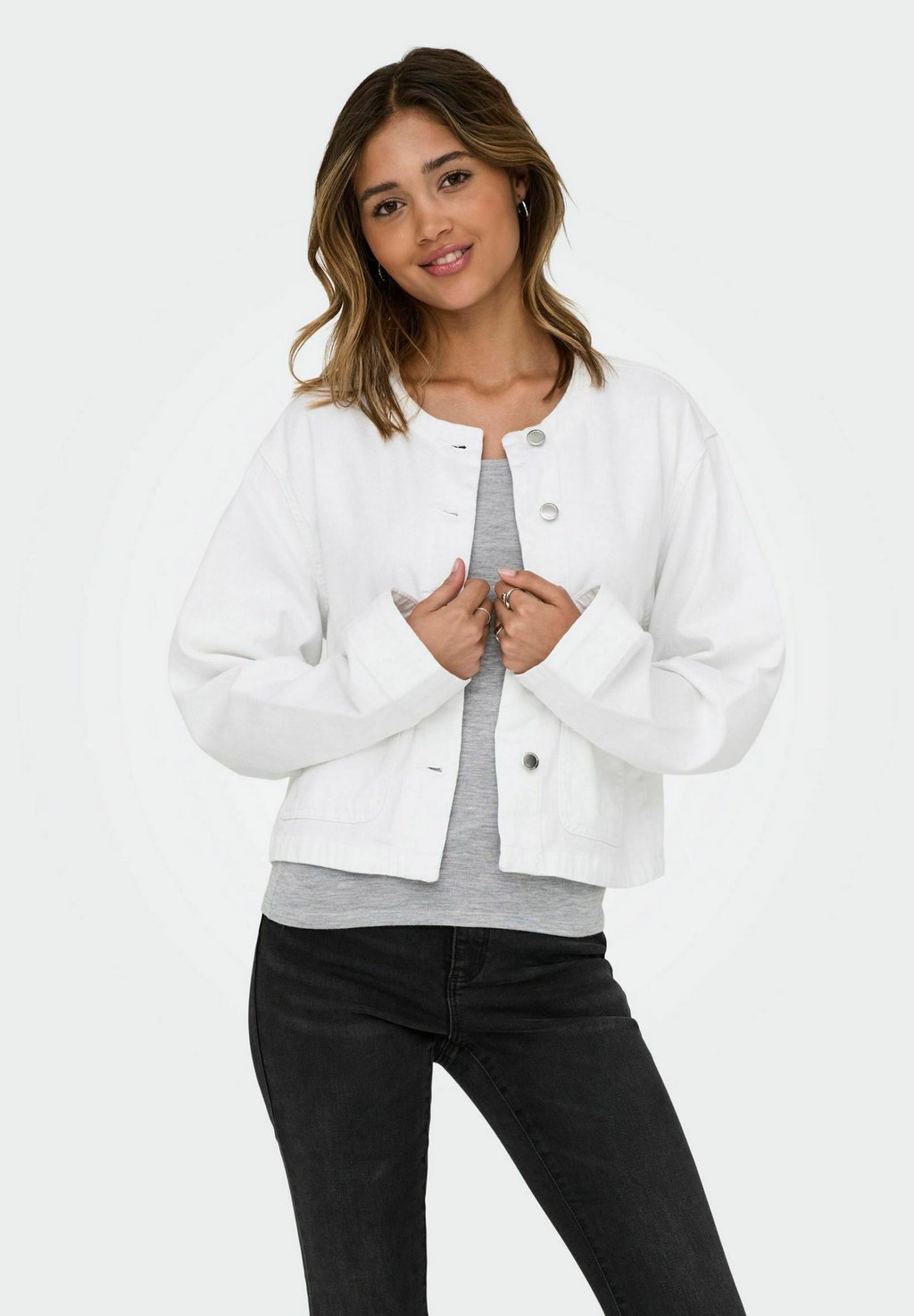 

Джинсовая куртка ONLPALMA ONLY, цвет White Denim