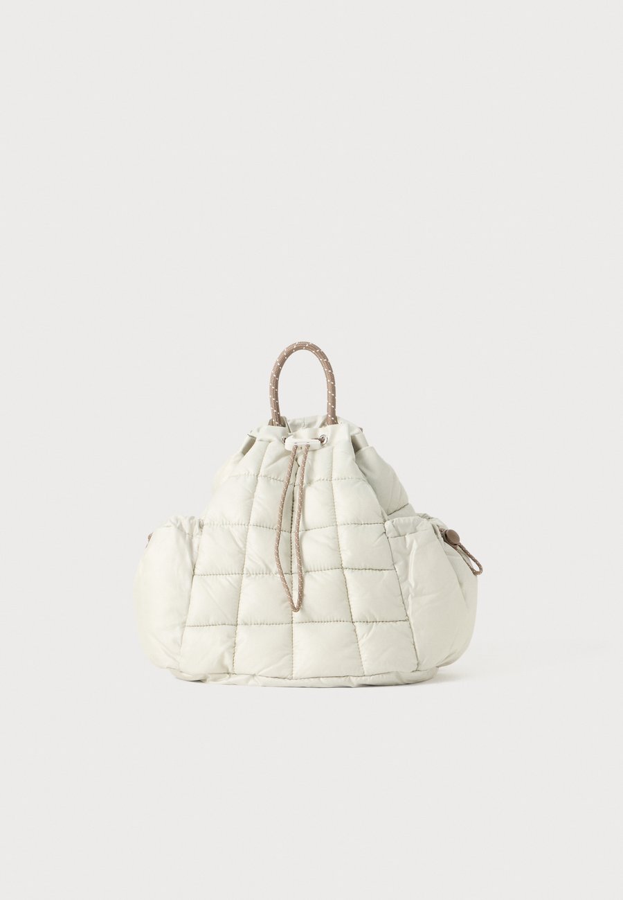 

Рюкзак Nike Sportswear PUFFLE MINI, Light Bone/Mink Brown/Off-White