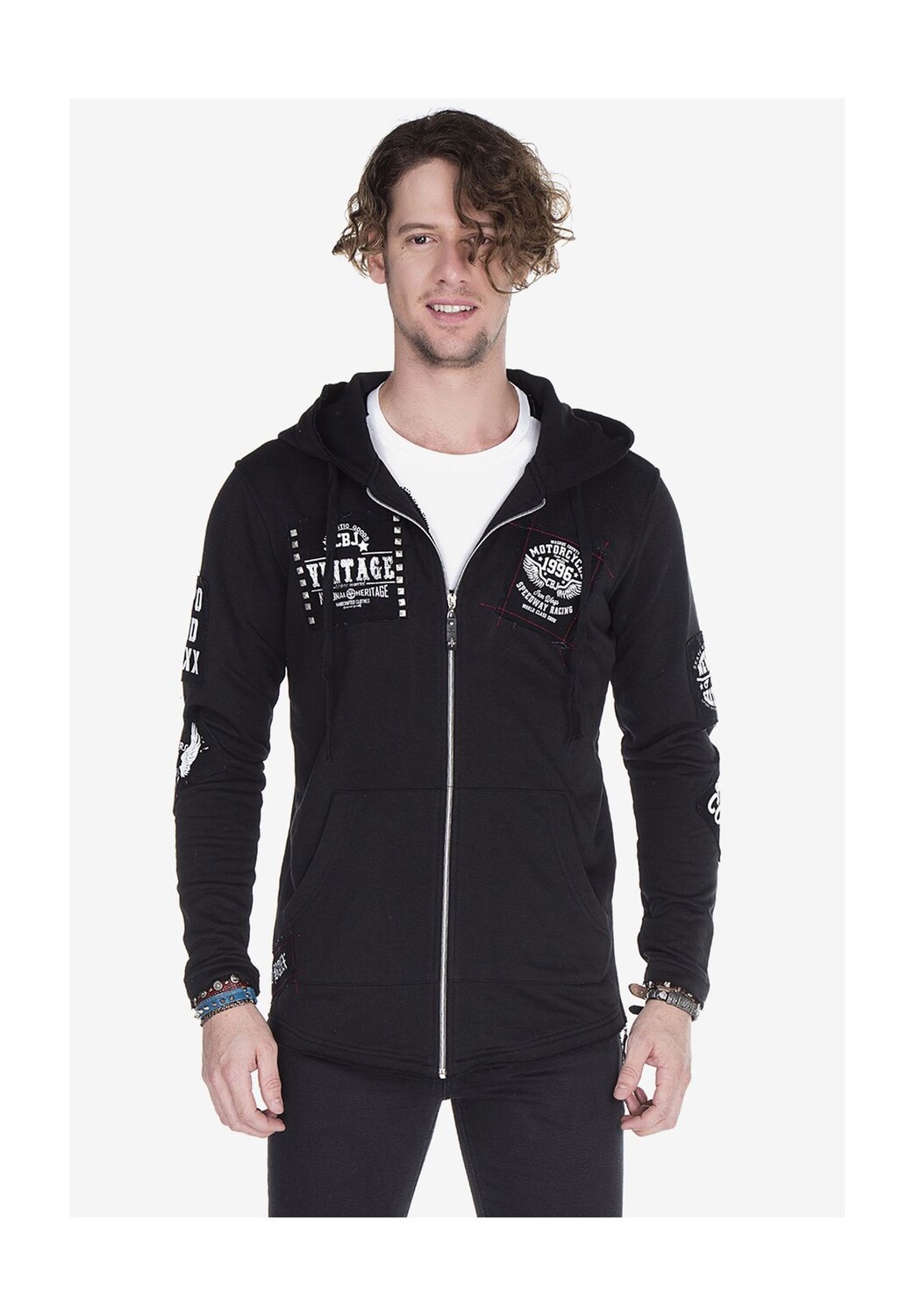 

Толстовка с классной вышивкой CIPO & BAXX, черный