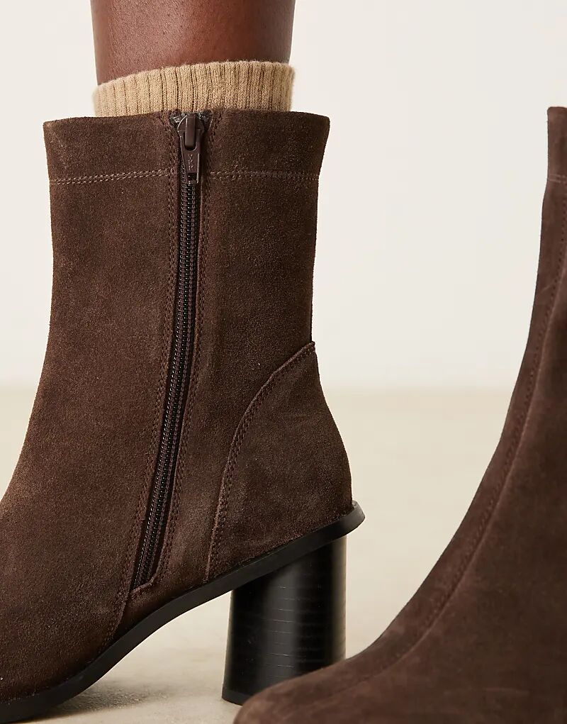 Ботильоны ASOS DESIGN Rex из замши с круглым носком шоколадного цвета — фото 3