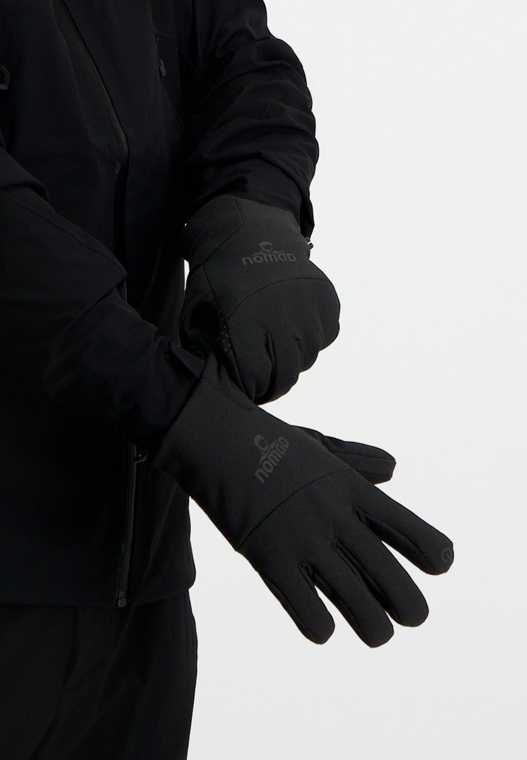 

Перчатки Nomad, цвет black