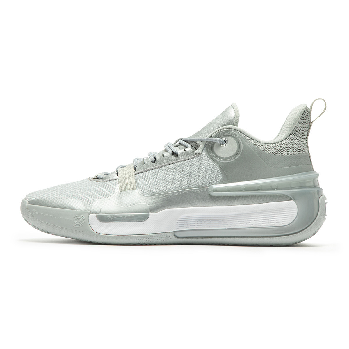 

Баскетбольные кроссовки Basketball Shoes Men Low-Top Silvery/361 Degrees White 361°