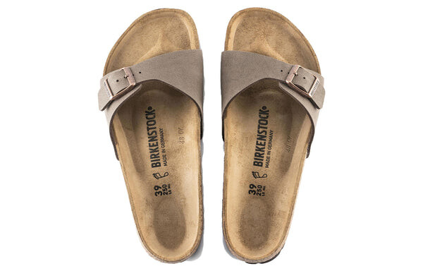 Тапочки madrid birko-flor birkibuc narrow fit 'mocca' Birkenstock, коричневый — фото 4