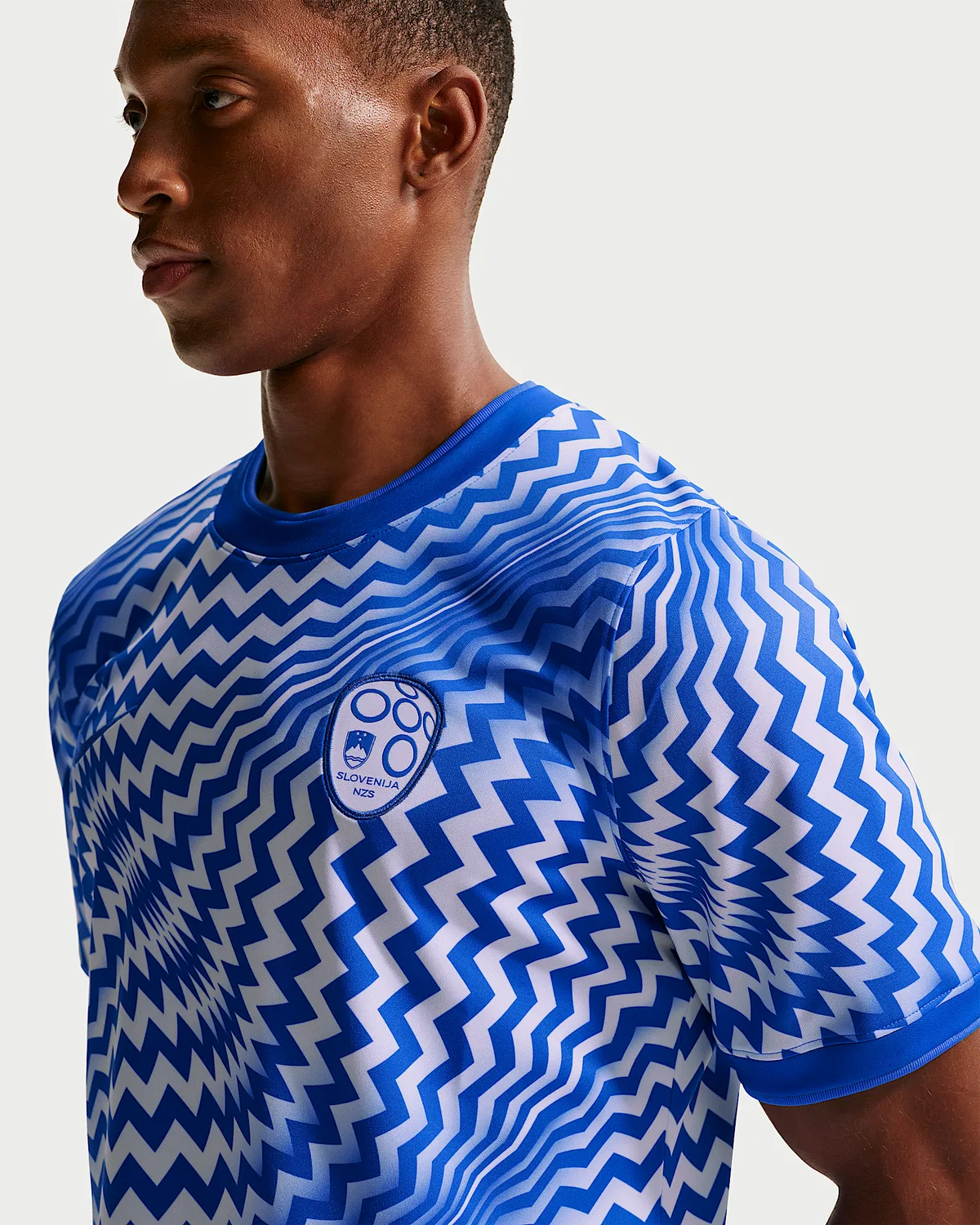 Мужская футболка Nike Dri-FIT для разминки перед матчем Словения, Light Photo Blue/White/Light Photo Blue — фото 3