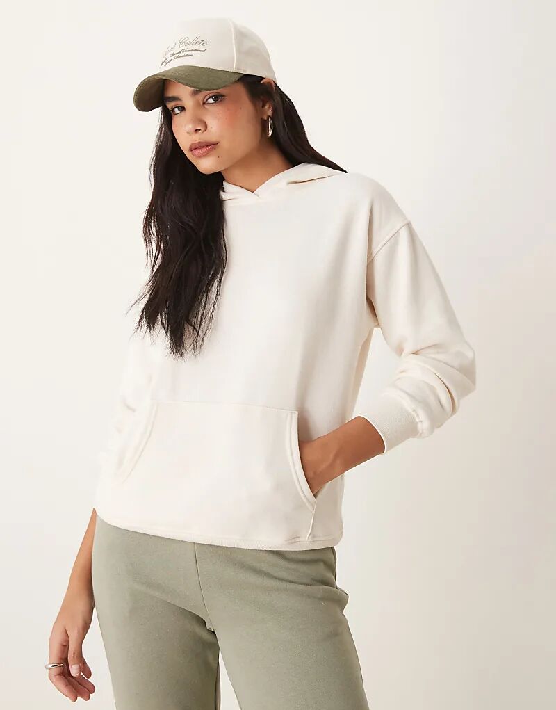 

Толстовка с капюшоном в оттенке белого New Look
