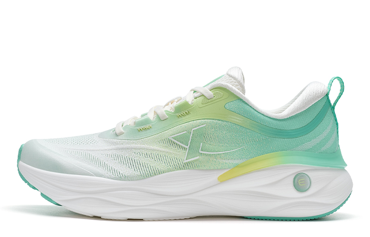 

Кроссовки Cloud Wing 2.0 мужские низкие Sail White/Macaque Green XTEP