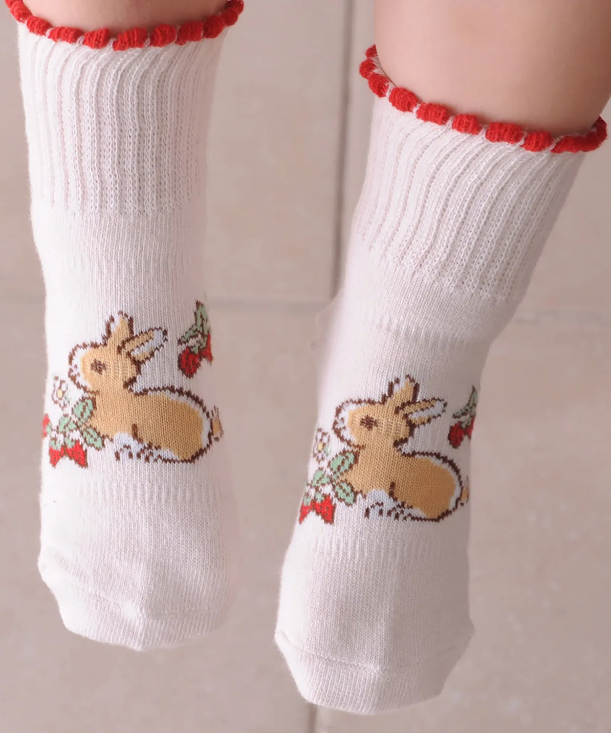 Носки фитнес (фрукты) из хлопка, полиэстера, светлый бежевый