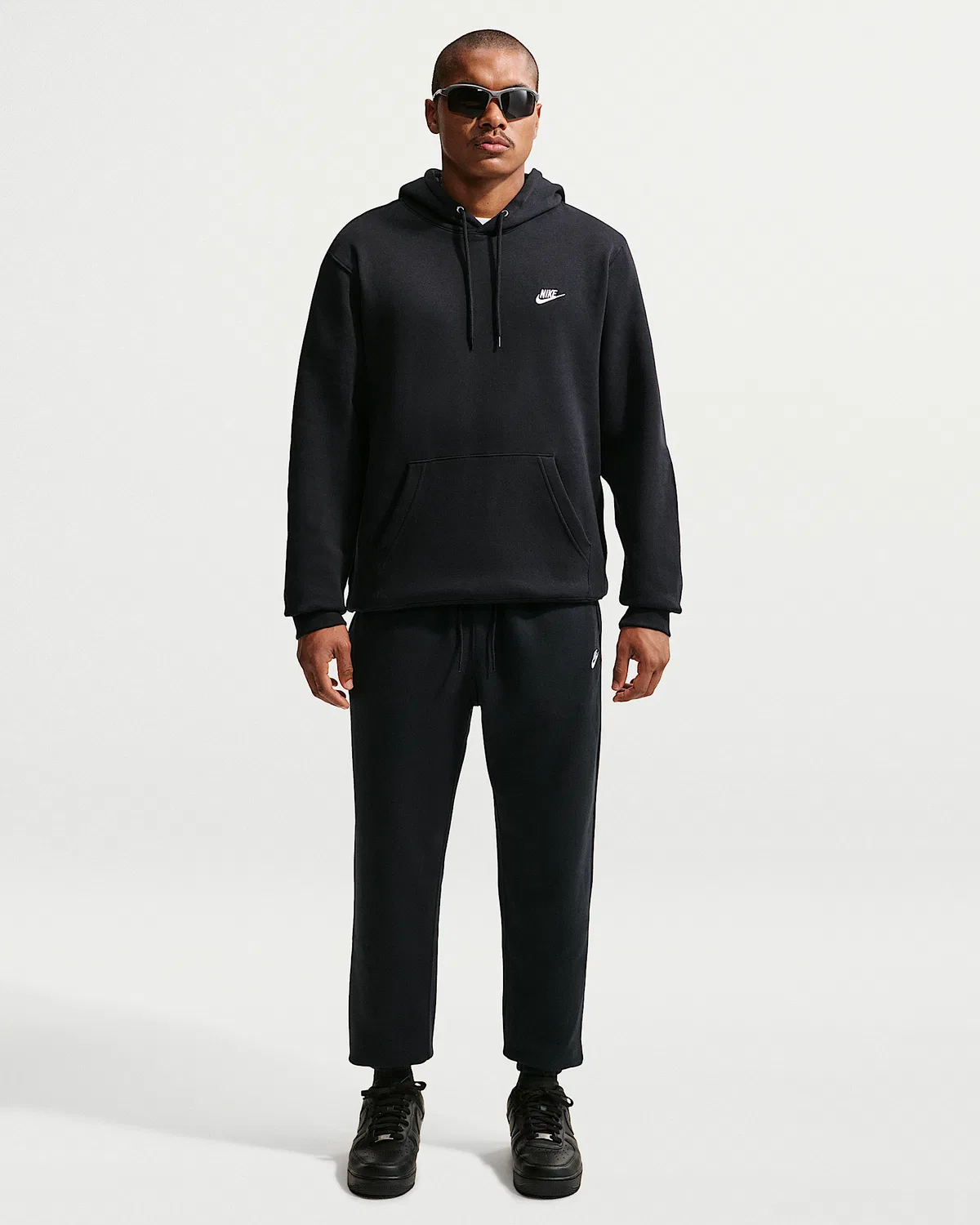 Мужская флисовая худи-пуловер Nike Club, Black/Black/White — фото 4