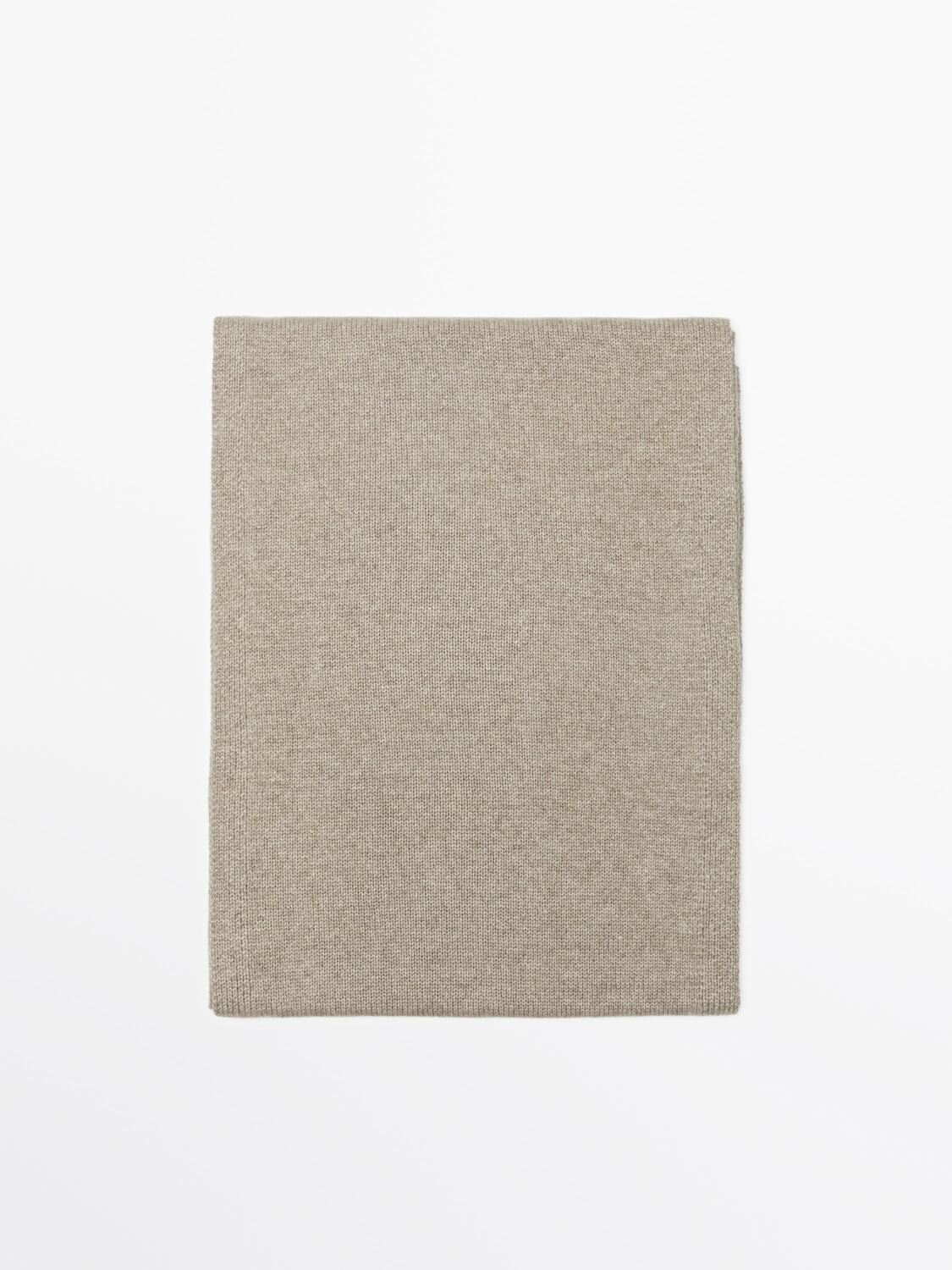 

Шарф из 100% кашемира Massimo Dutti, бежевый