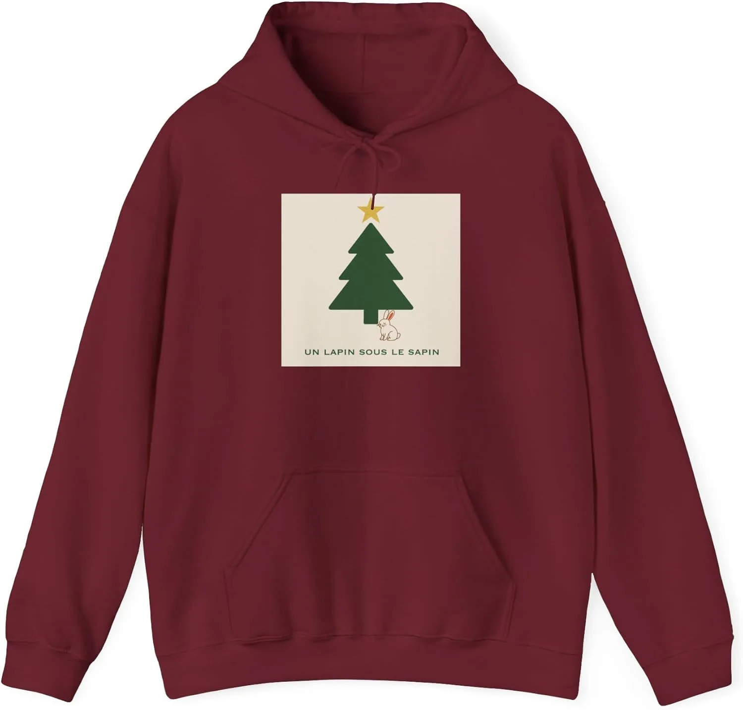 Худи Un Lapin sous le Sapin (Зайчик под елкой) на рождественскую тематику, минималистичный дизайн спинки с изображением елки и ягод, унисекс GENERIC, Garnet — фото 2