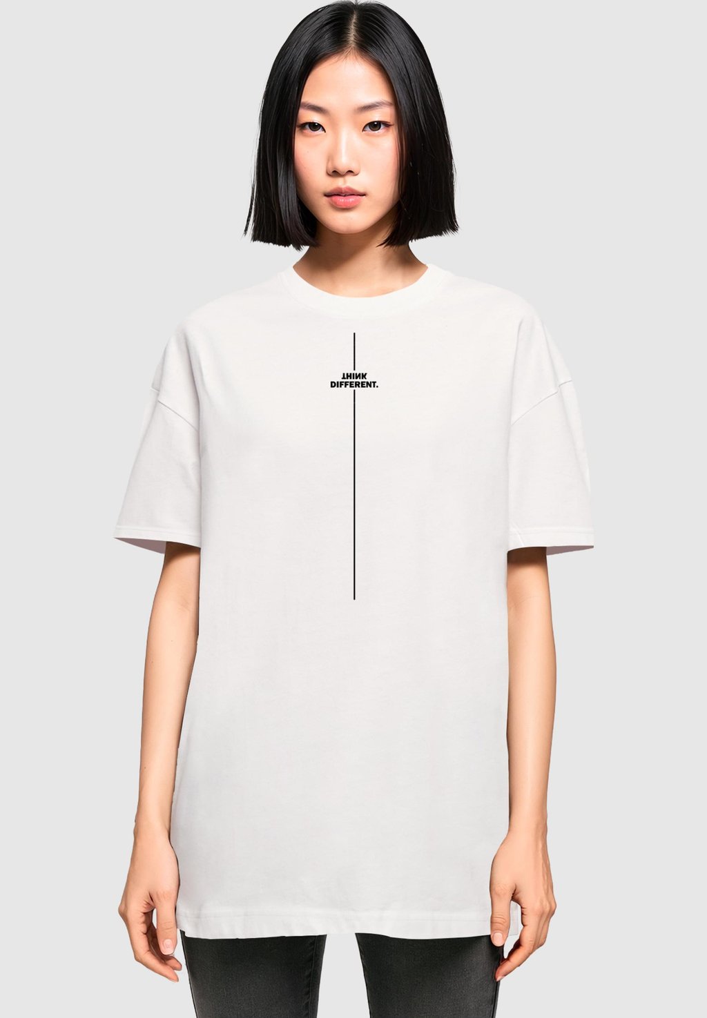 

Футболка с принтом THINK DIFFERENT OVERSIZED BOYFRIEND TEE Merchcode, цвет white