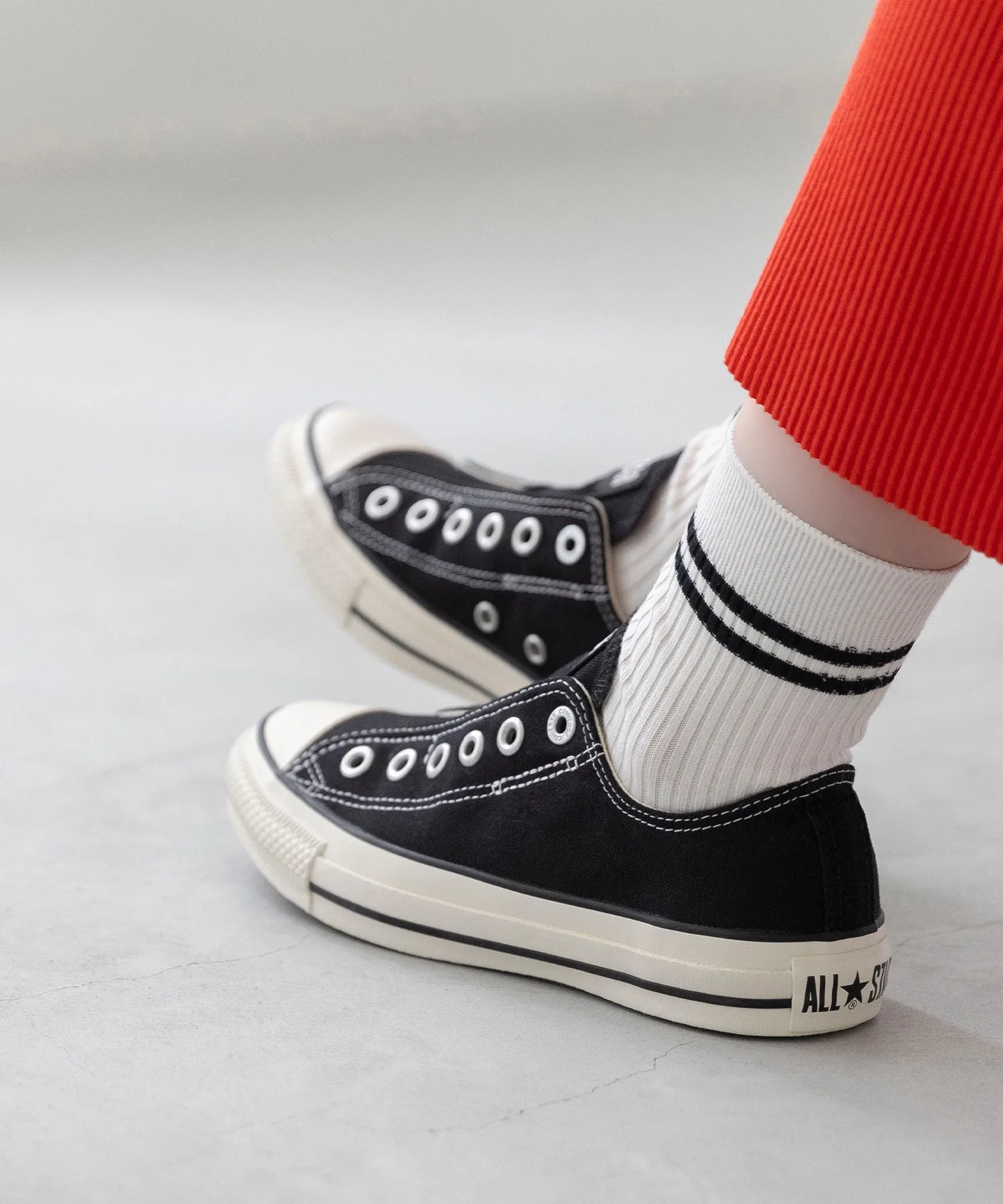 Кроссовки CONVERSE ALL STAR SLIP FE OX белые — фото 3