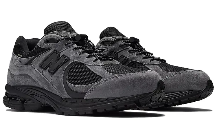 New Balance 2002R Gore-Tex JJJJound Charcoal, серо-черный — фото 3