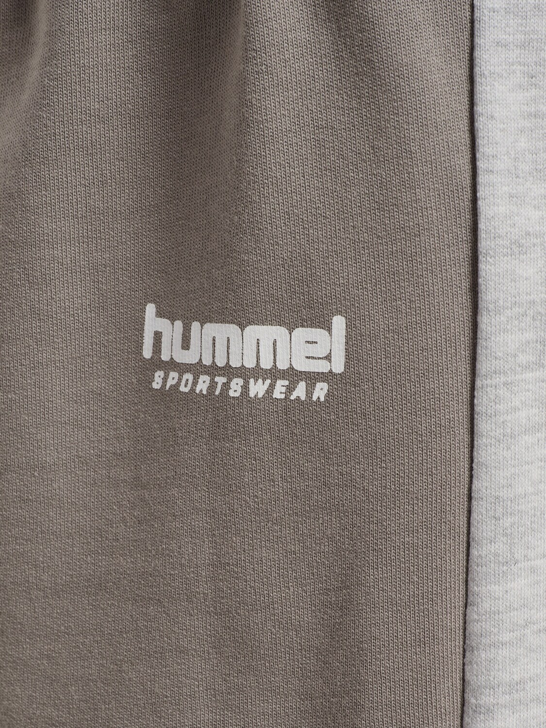 Hummel Брюки Tapered в цвете Smoke Grey, Mottled Grey — фото 4