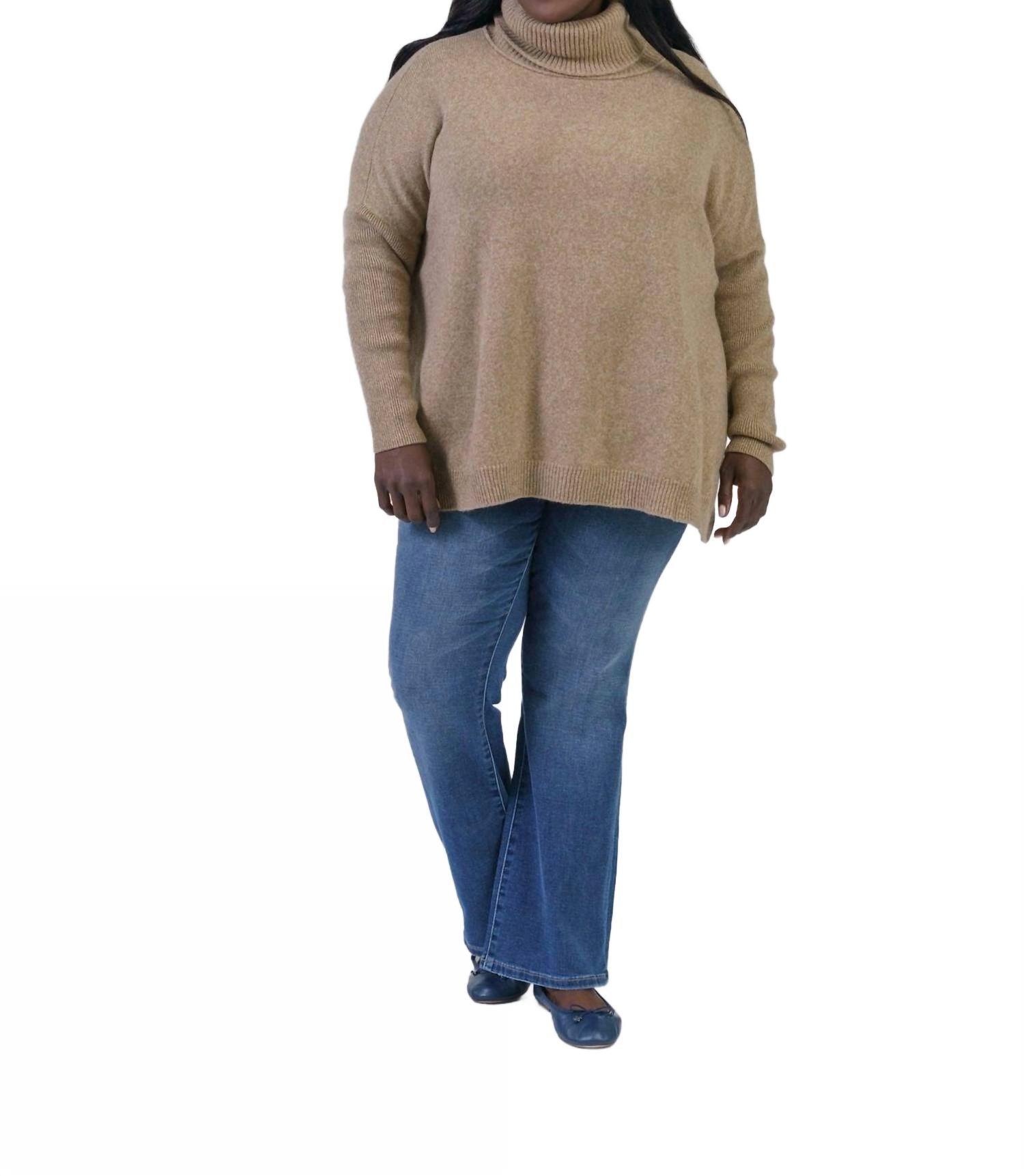 

Свободный водолазный свитер Clara в верблюжьем цвете MAISON MONTAGUT, коричневый