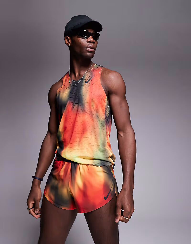 

Шорты Nike Running Aeroswift Dri-FIT красного, желтого и черного цветов