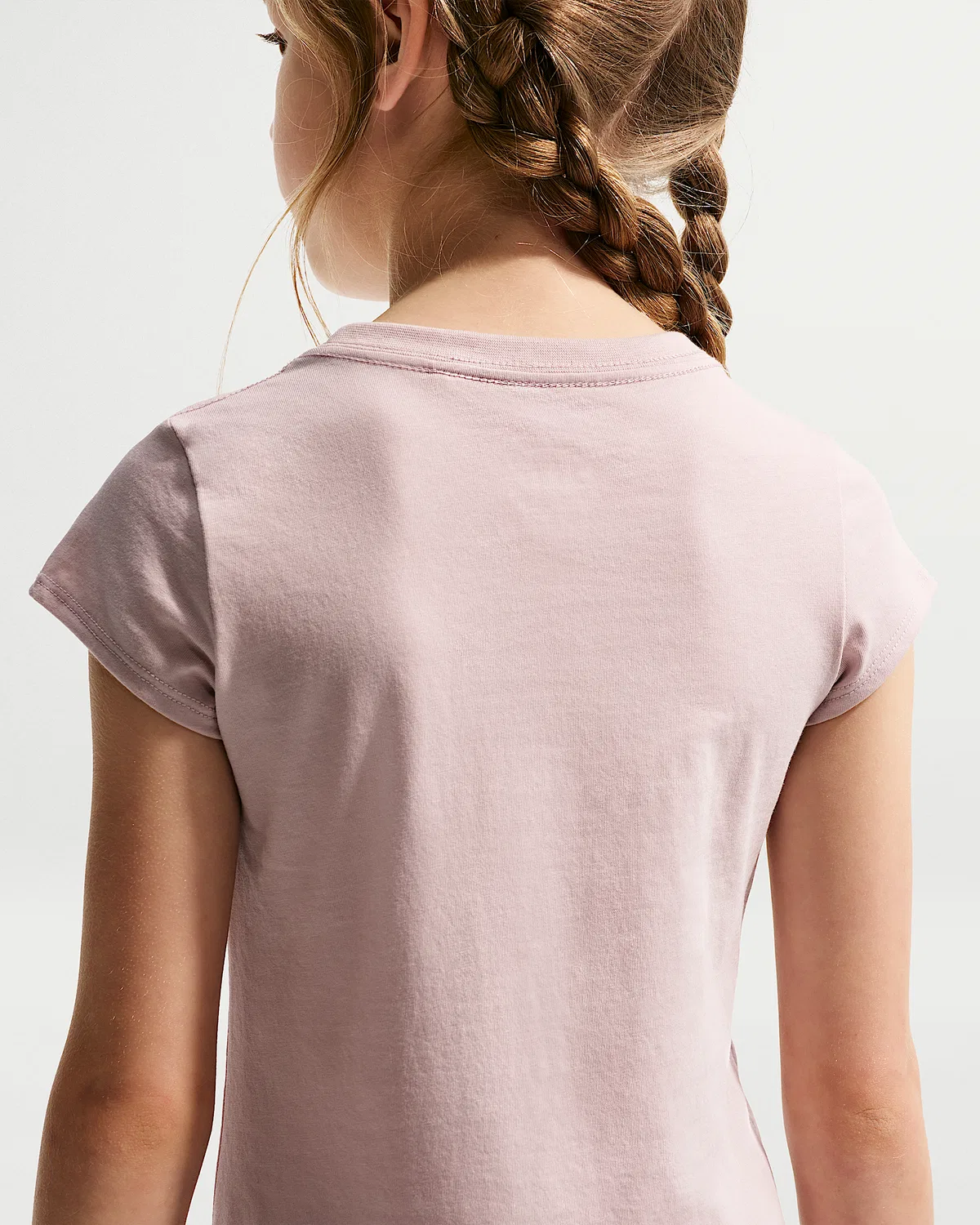 Детский комплект из 2 предметов: шорты из сетки Nike Move With Nature, Light Magenta — фото 3