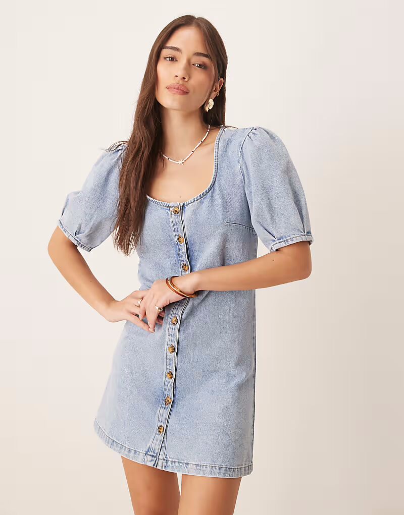 

Джинсовое мини-платье ASOS DESIGN на пуговицах с рукавами-фонариками в бледном цвете