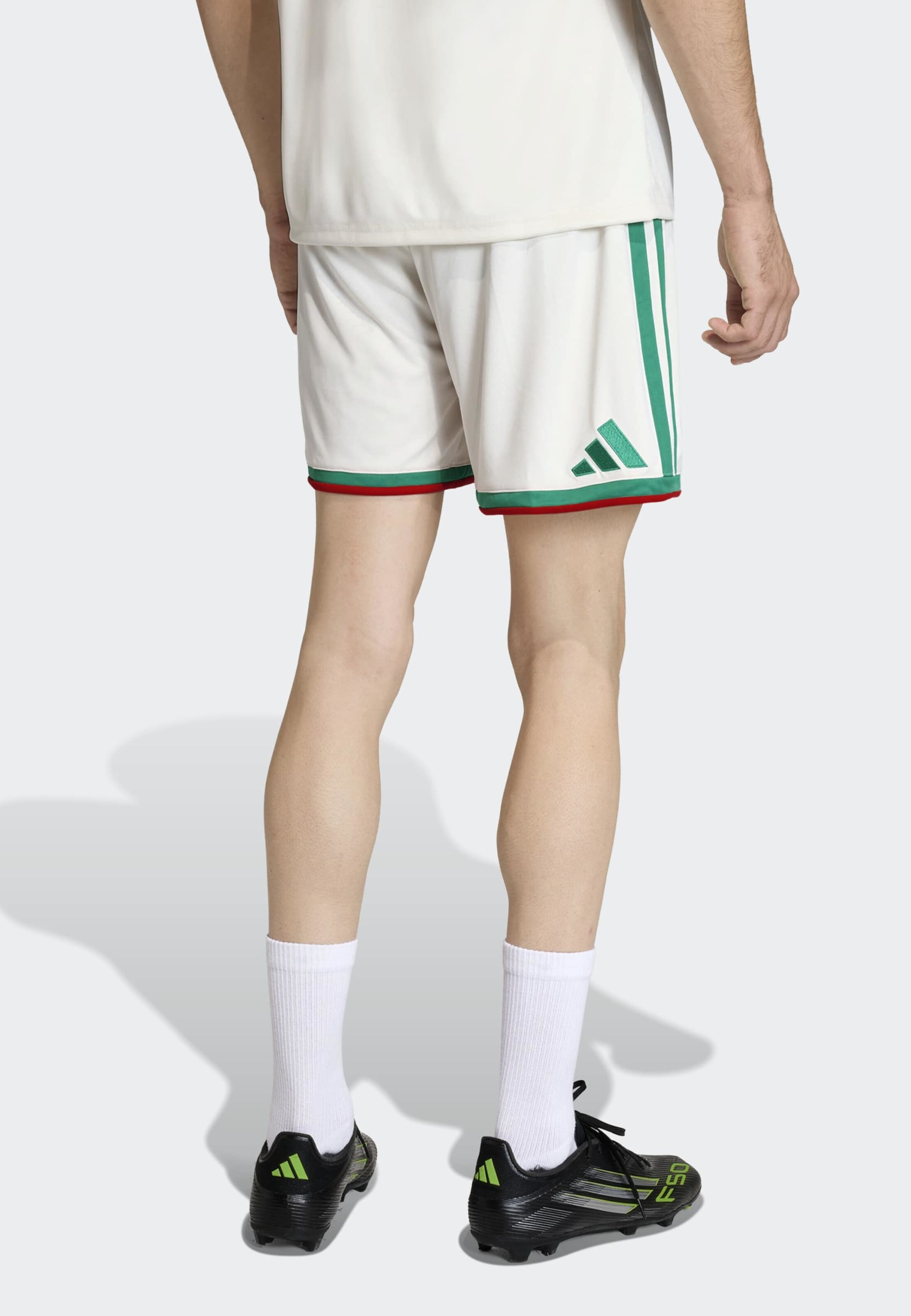 Adidas Performance Шорты для тренировок 'Algerien 26 Heimshorts' белого цвета — фото 4