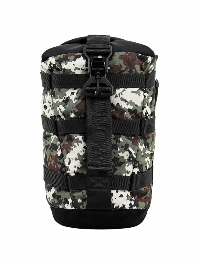 

Рюкзак с камуфляжным принтом Moncler, мультиколор