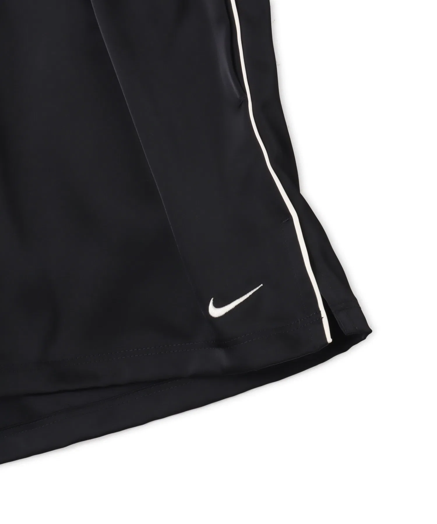 Женские шорты NIKE NSW OFFLN WVN STN фиолетовые — фото 3