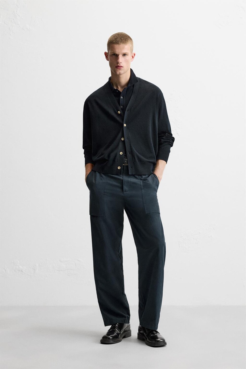 

Кардиган из 100% шерсти ZARA, темно-синий