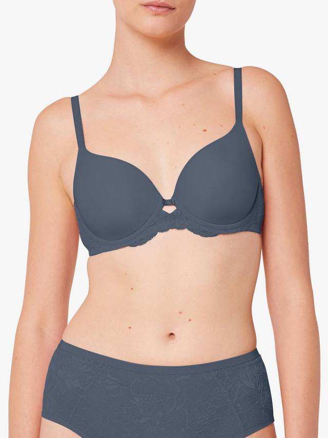 

Современный бюстгальтер Amourette Charm на косточках Triumph, Cloudy Blue