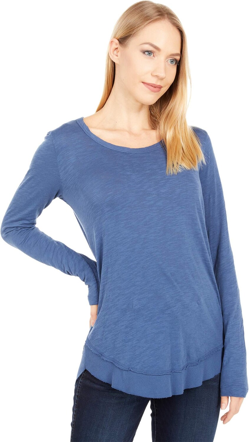 

Топ bobi Los Angeles Long Sleeve Curved Hem Top in Slubbed Jersey, цвет Coast