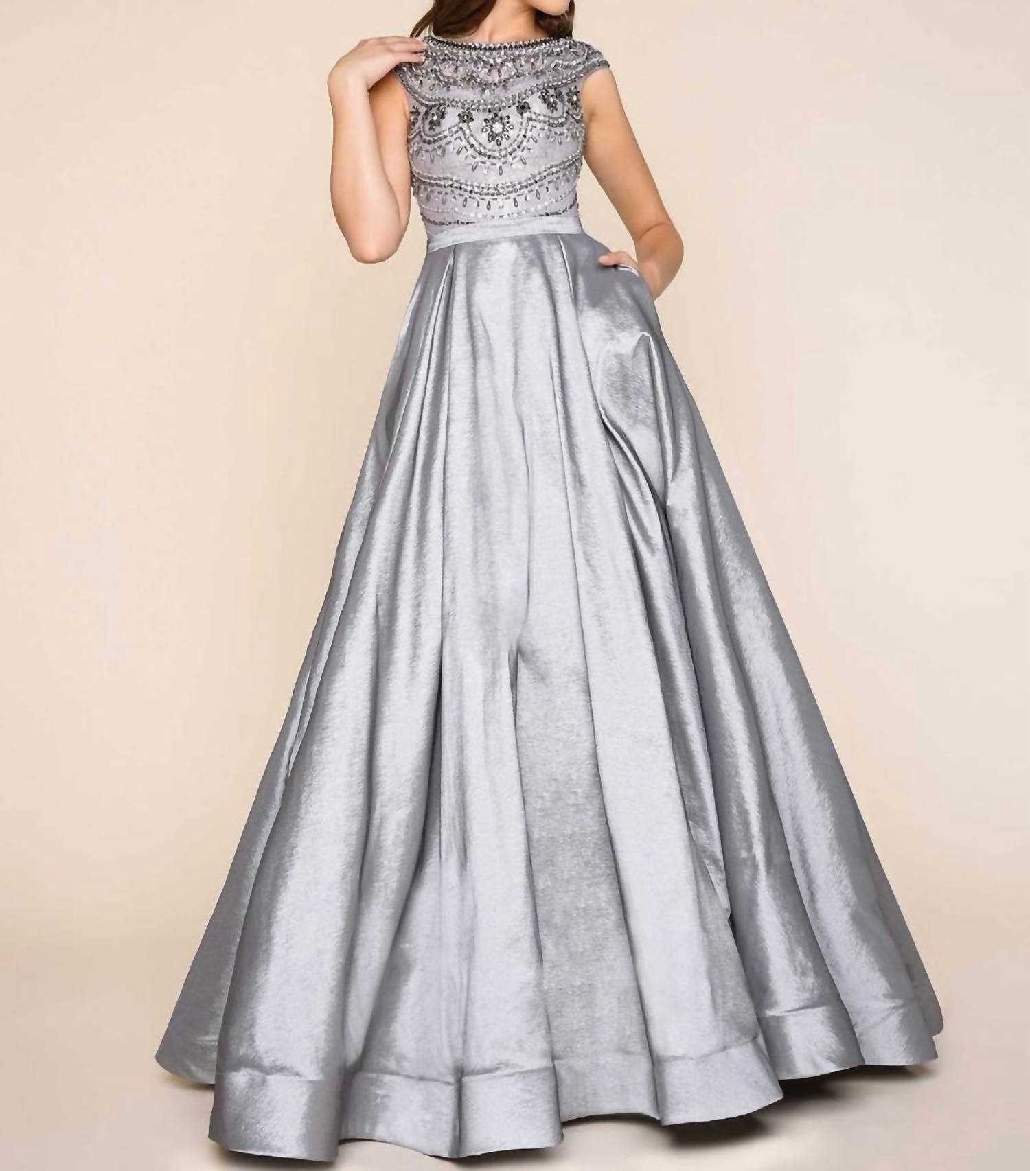 

Бальное платье из тафты с бисером в угольном цвете Mac Duggal, цвет charcoal