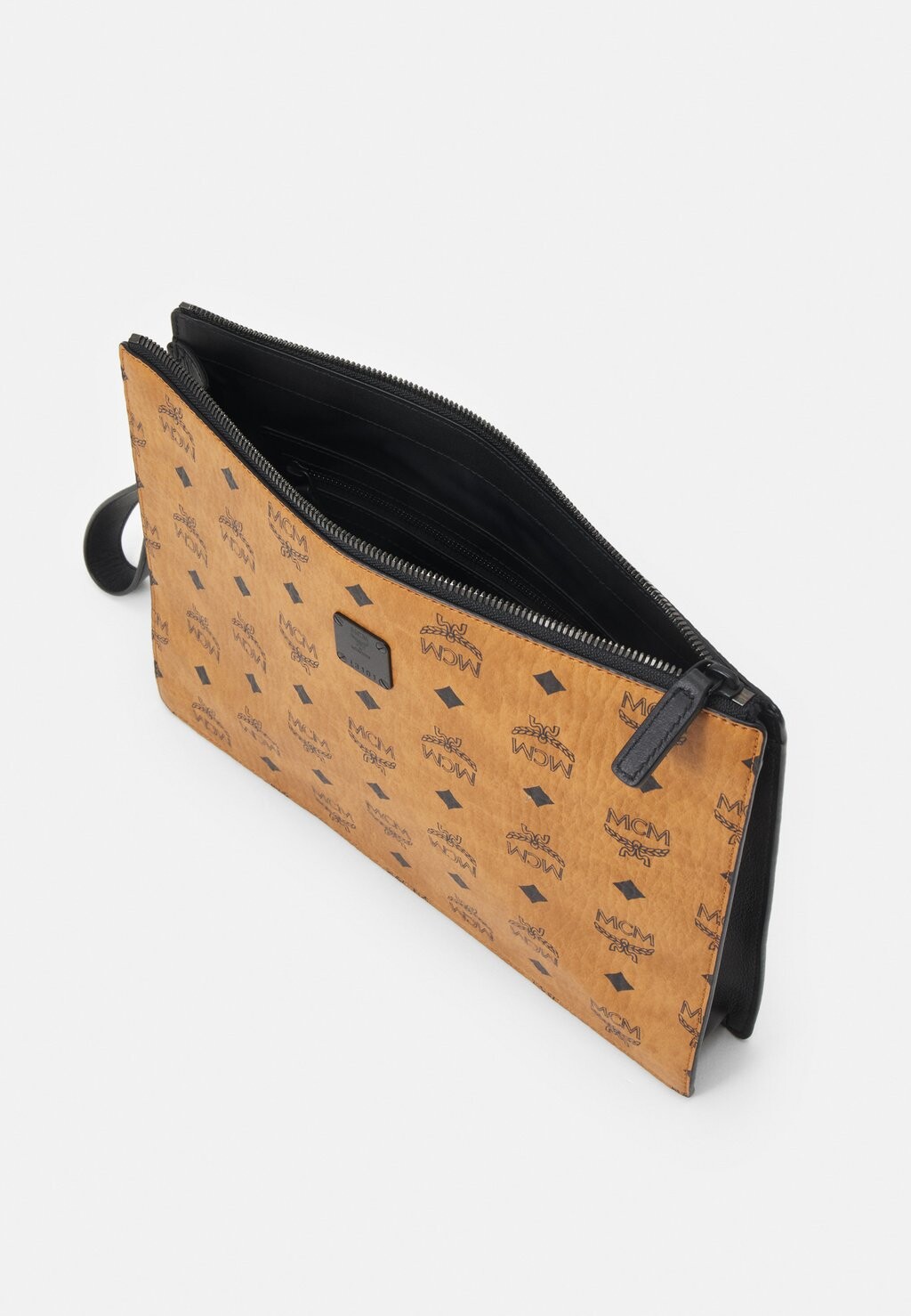

Клатч AREN POUCH MEDIUM MCM, коньяк