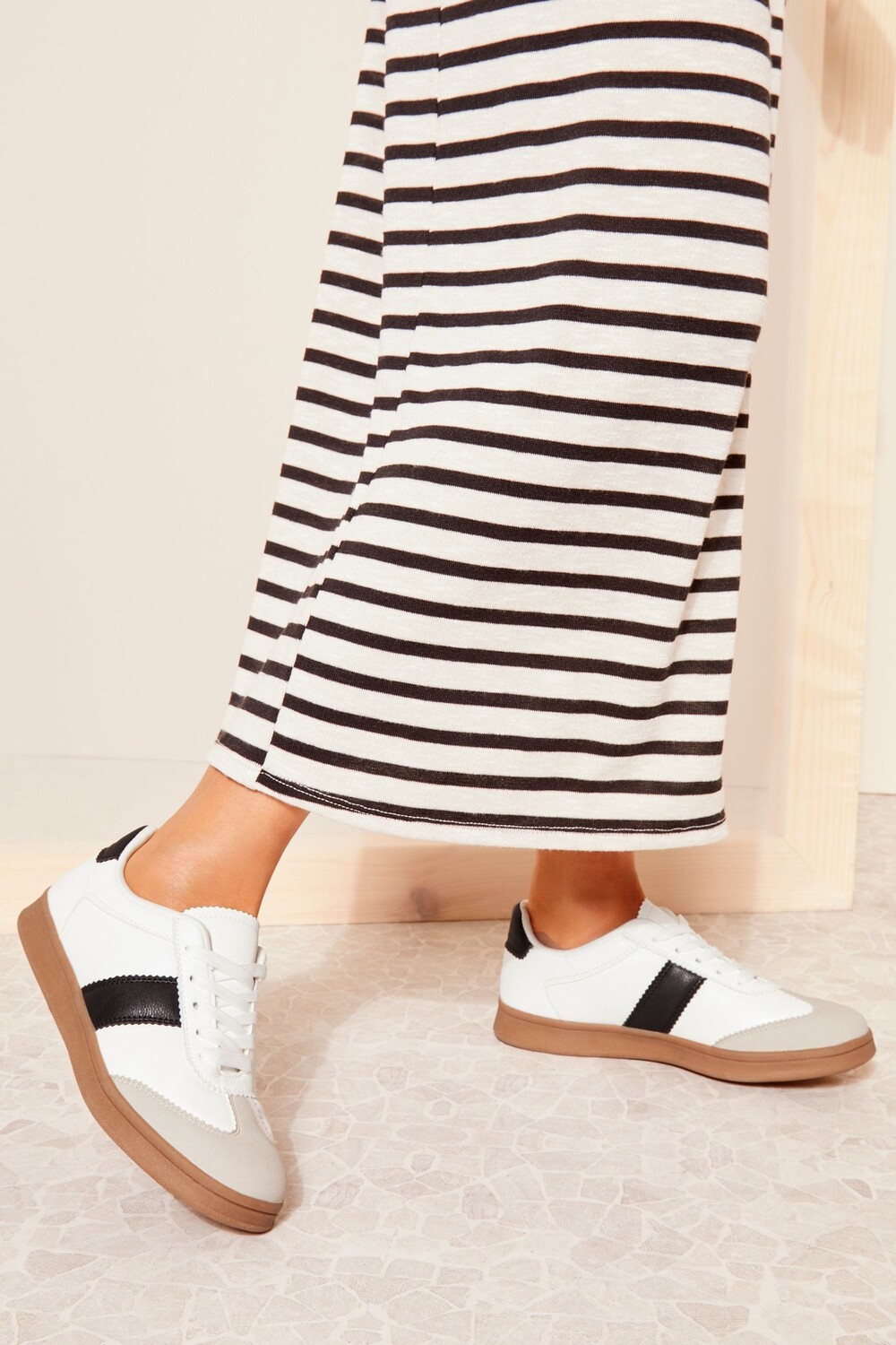 

Ретро спортивные кроссовки Friends Like These, черный