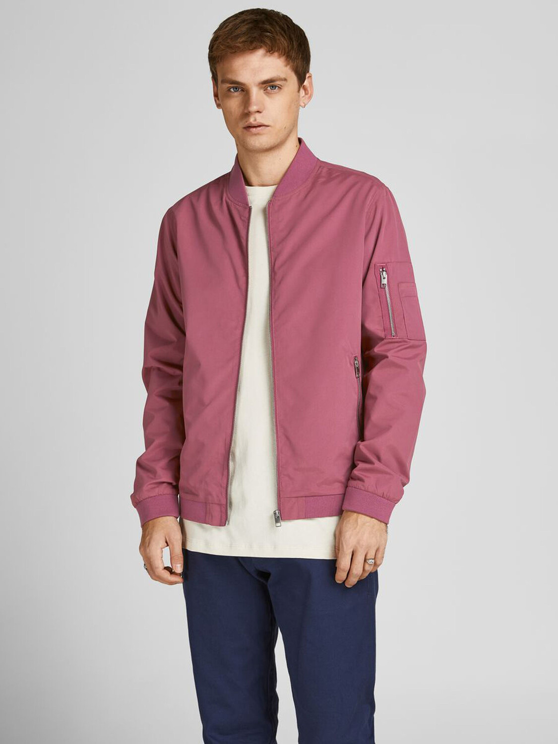 

Куртка Jack & Jones Leichte Bomber Jacke Plus Size Große Übergrößen JJERUSH, розовый