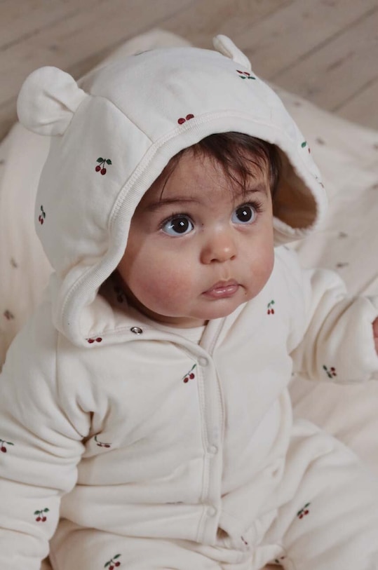 

Хлопковый комбинезон для новорожденных NEWBORN ONESIE с капюшоном Konges Sløjd, бежевый