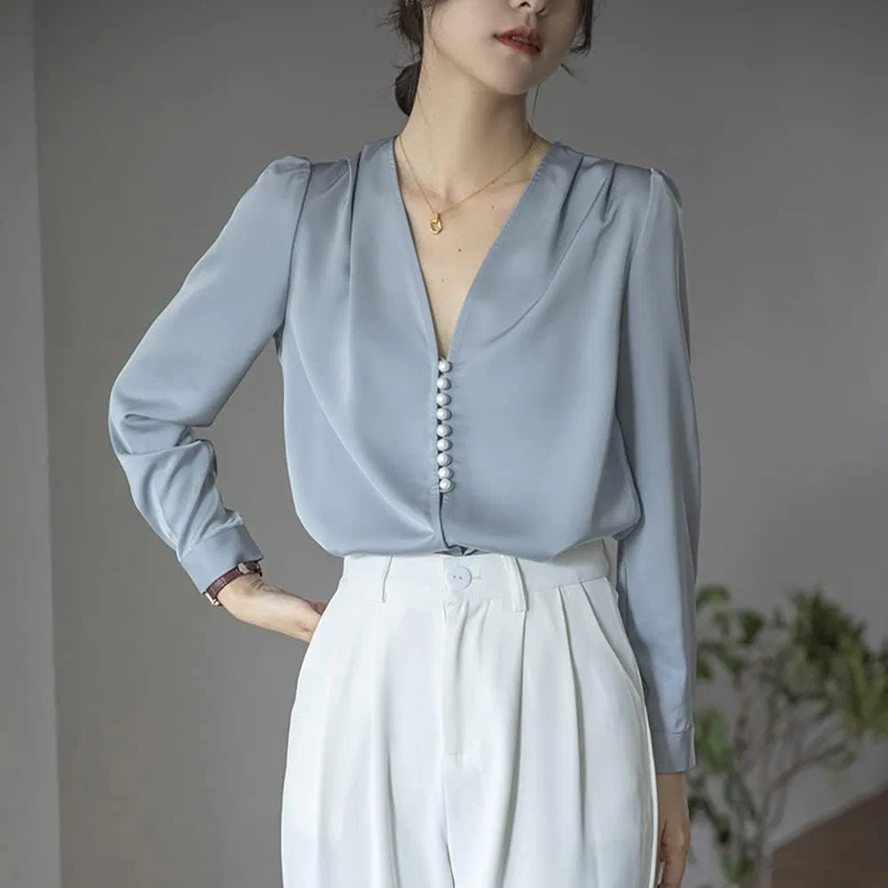 Блуза с V-образным вырезом и жемчужными пуговицами, синий — фото 2
