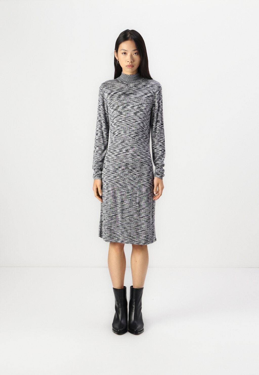 

Платье-джемпер MOCK NECK DRESS Karl Lagerfeld Jeans, серый