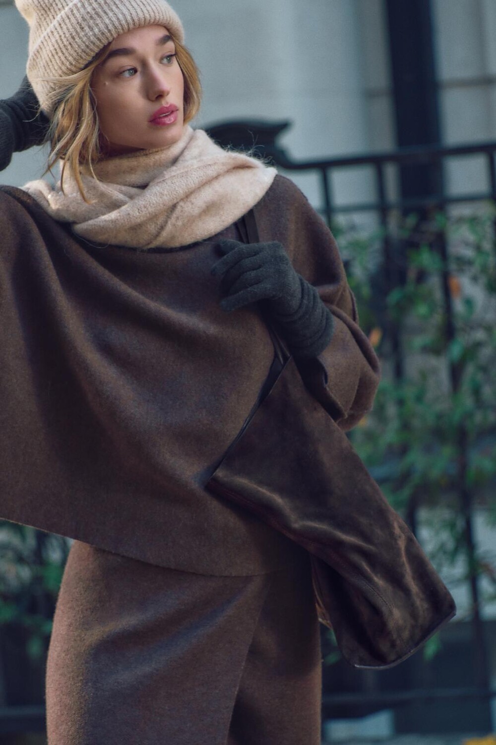 

Свитер однотяжной вязки ZARA, бордовый