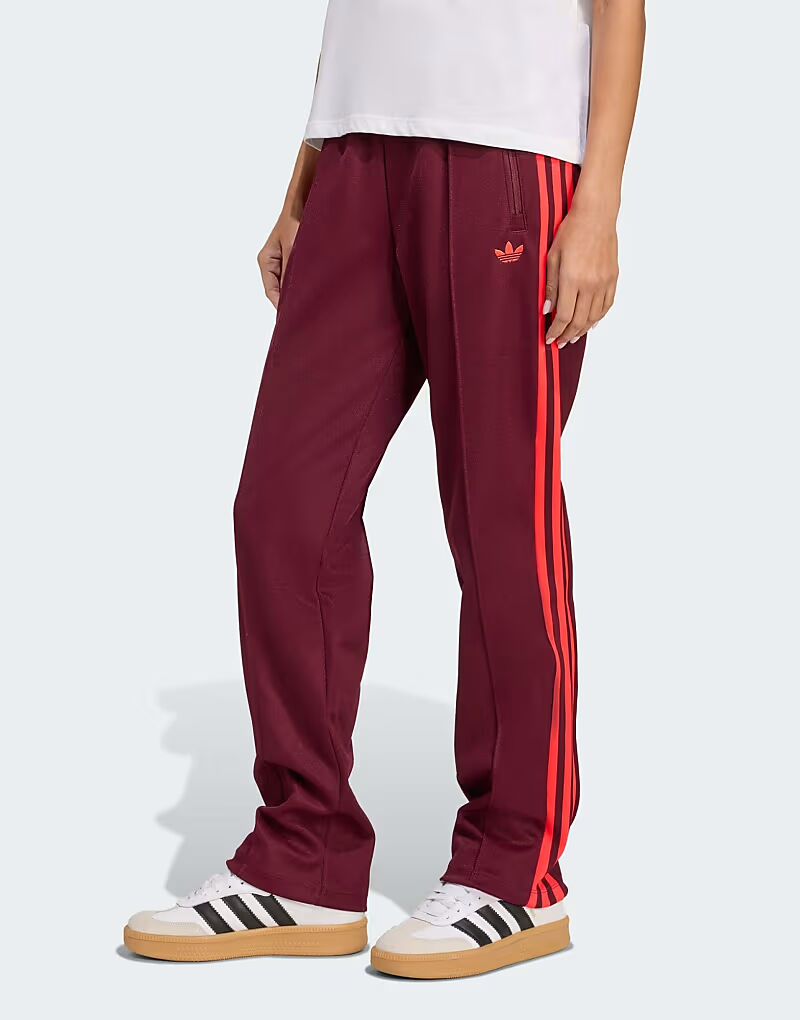 

Спортивные брюки Graphic темно-бордового цвета Adidas Originals