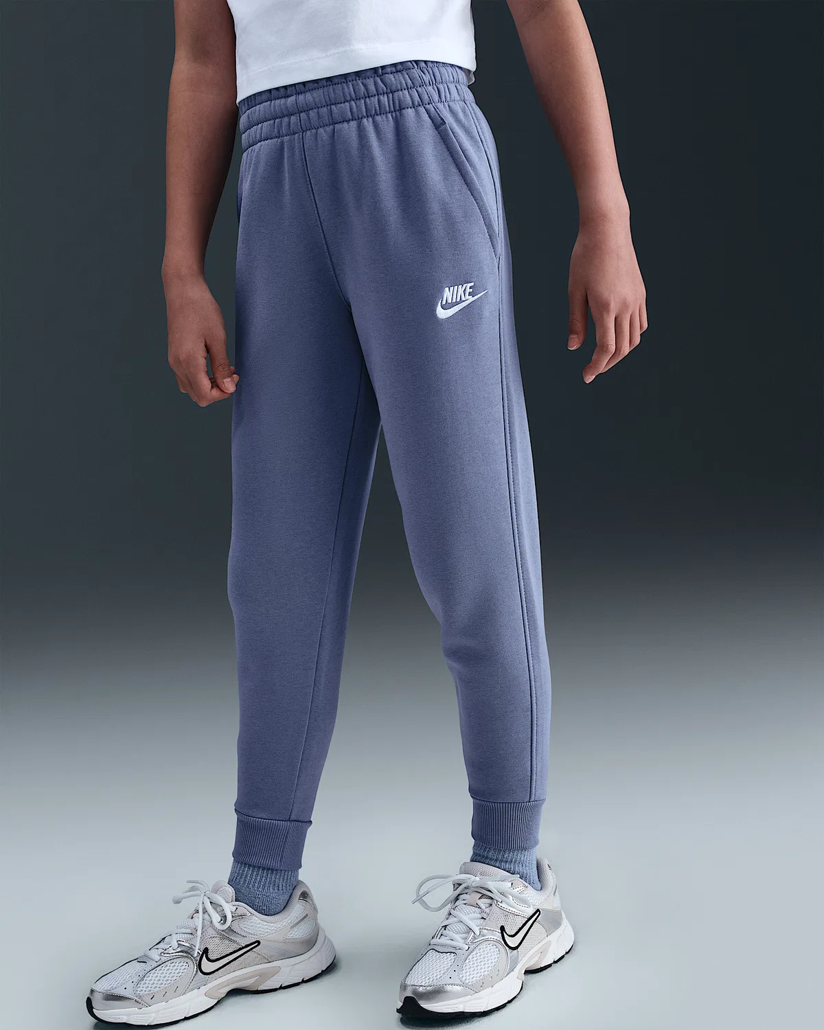 Джоггеры Nike Sportswear Club Fleece для старших детей, World Indigo/White — фото 3