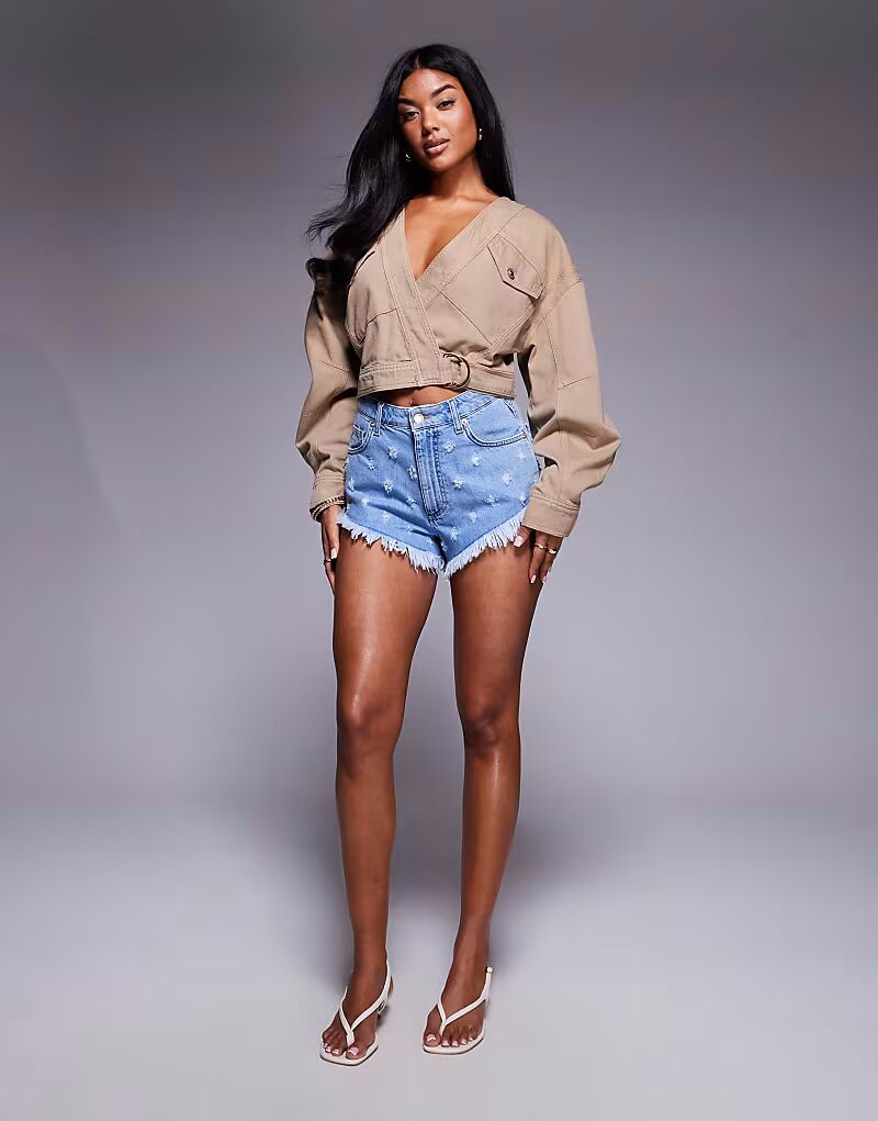 

ASOS X THE SOURCED COLLECTION шорты из микроденима с эффектом потертости ASOS DESIGN