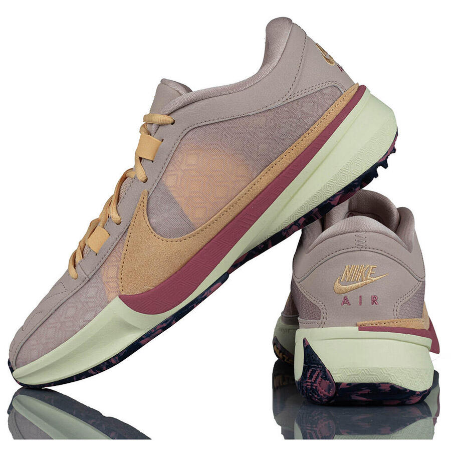 

Кроссовки для бега Nike Zoom Freak 5