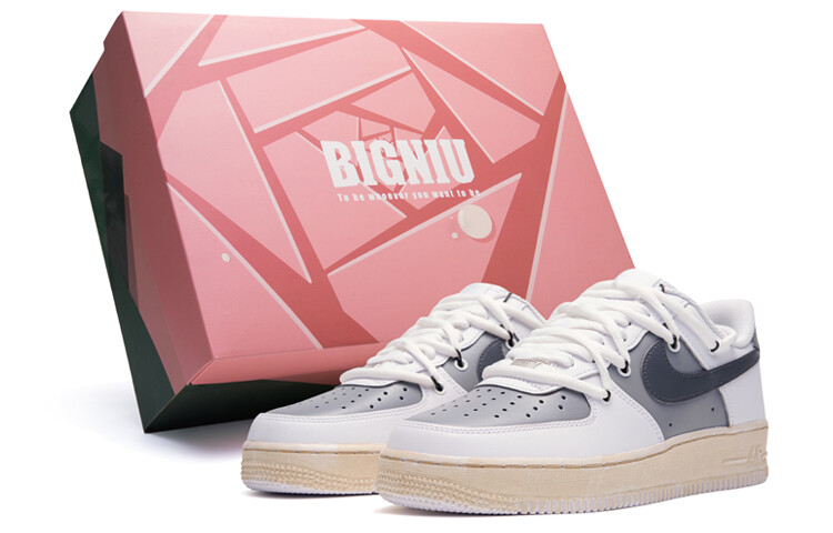 

Кроссовки Nike Air Force 1, белый/серый