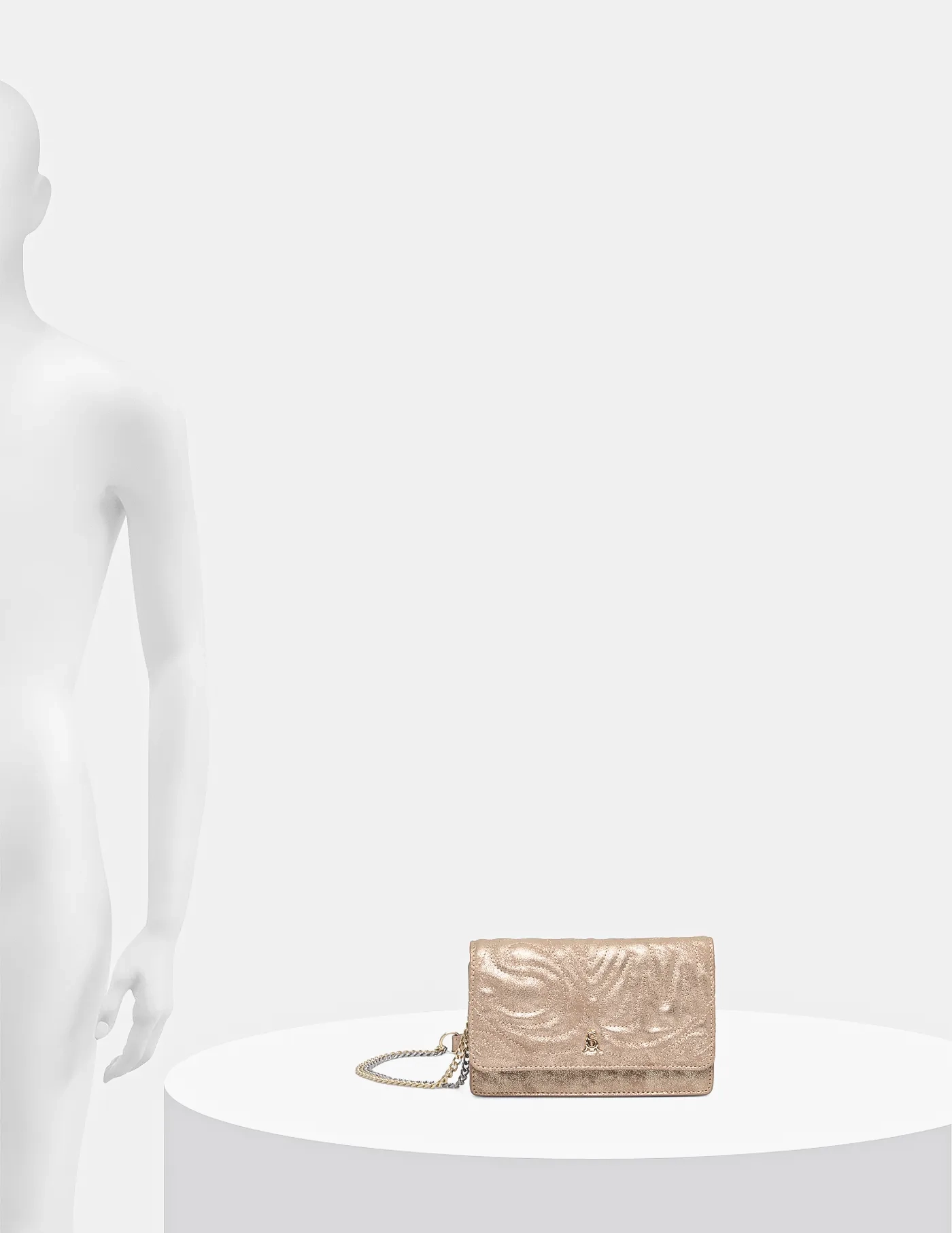 

Чертова сумочка Steve Madden, золотой